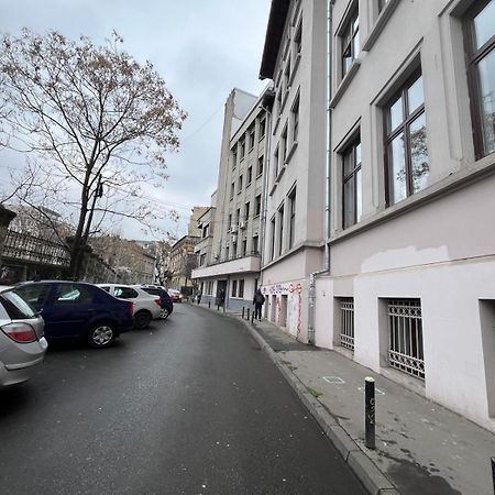 Vibrant Victoriei Apartment Bucharest Exterior photo